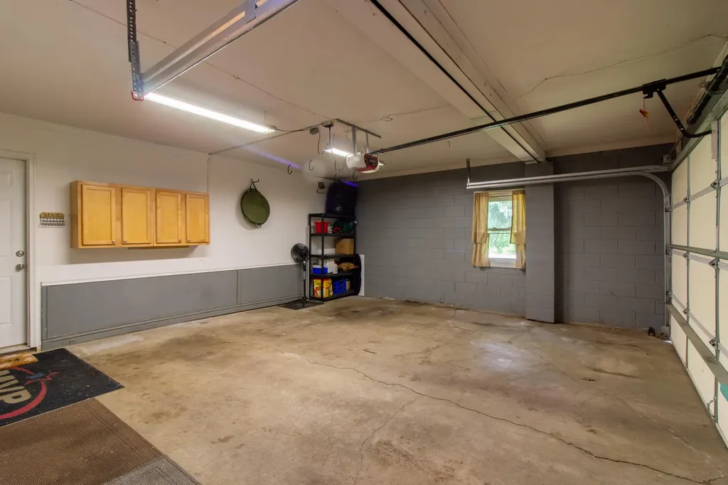 3846 Kate Avenue SE Grand Rapids Charter Township MI 49506