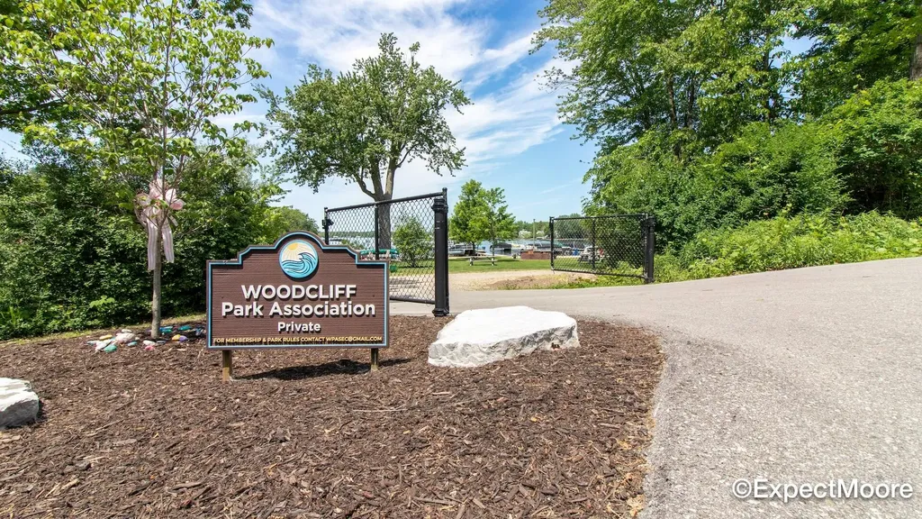 3846 Kate Avenue SE Grand Rapids Charter Township MI 49506