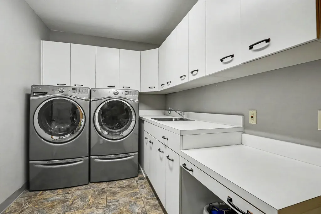 829 S Lincoln Street Greenville City MI 48838