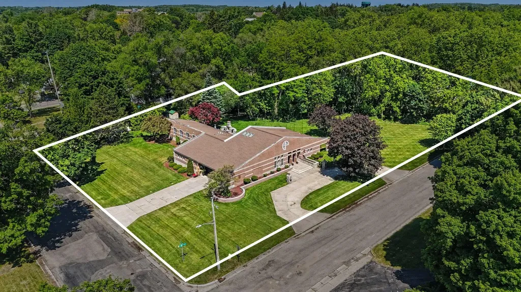 829 S Lincoln Street Greenville City MI 48838