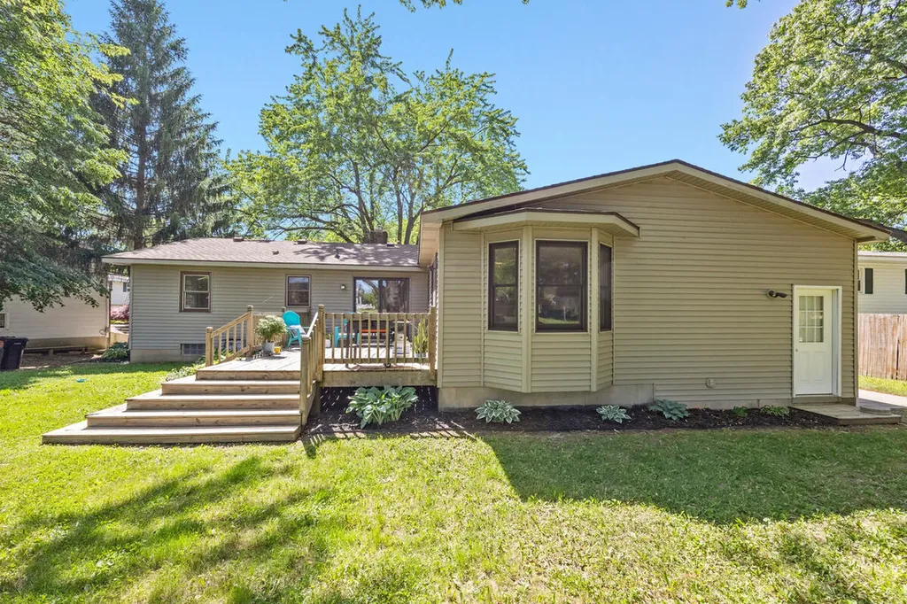5414 Newcastle Drive SE Kentwood City MI 49508