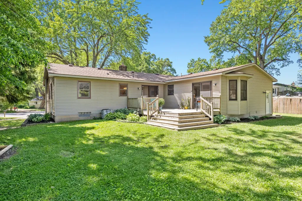 5414 Newcastle Drive SE Kentwood City MI 49508