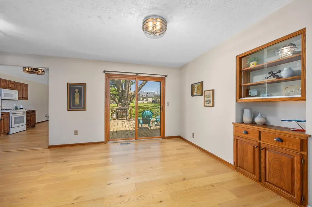 5414 Newcastle Drive SE Kentwood City MI 49508