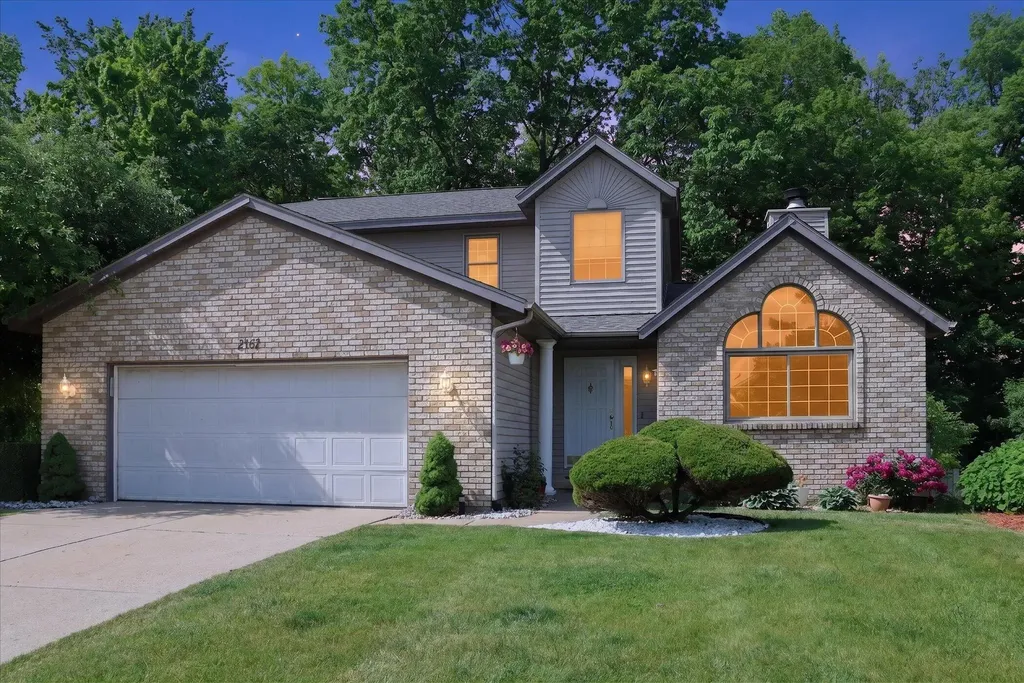 2467 Palm Dale Drive SW Wyoming City MI 49418