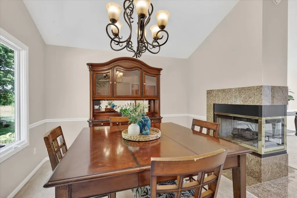 2467 Palm Dale Drive SW Wyoming City MI 49418