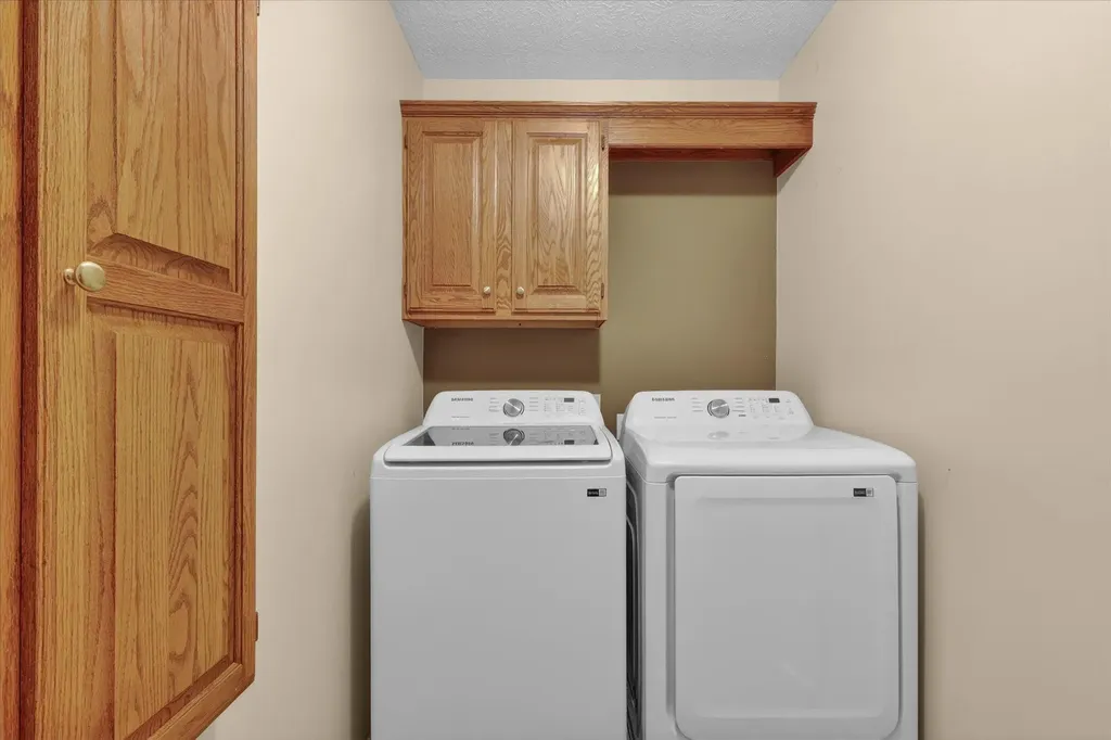 2467 Palm Dale Drive SW Wyoming City MI 49418