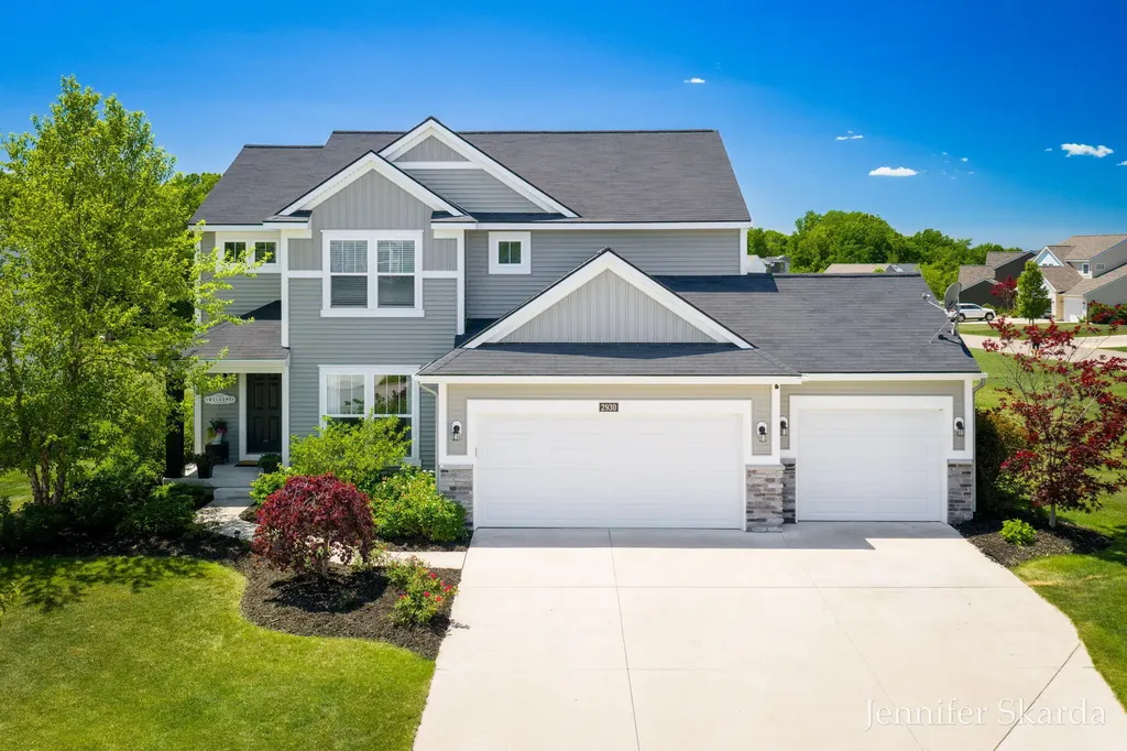 2930 E Morgan Trail NE Algoma Township MI 49341