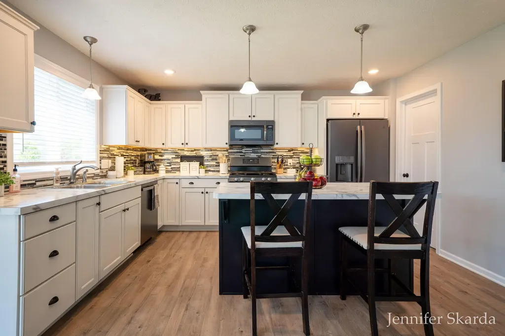 2930 E Morgan Trail NE Algoma Township MI 49341