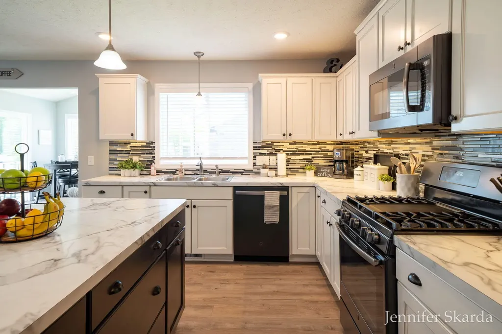 2930 E Morgan Trail NE Algoma Township MI 49341