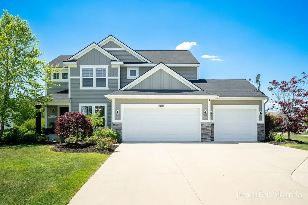 2930 E Morgan Trail NE Algoma Township MI 49341