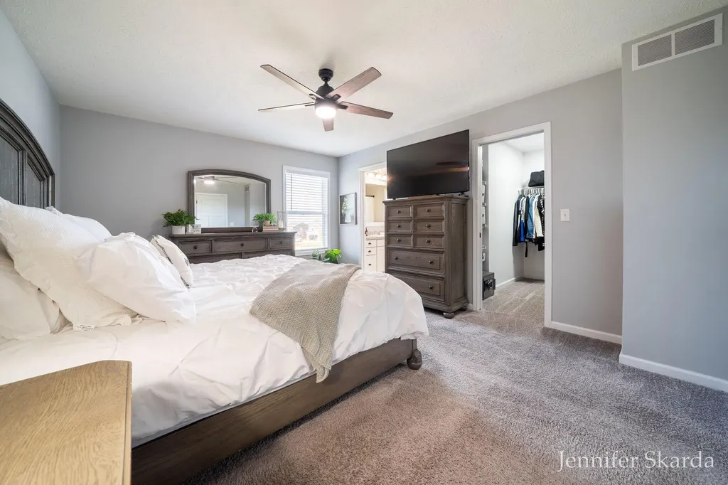 2930 E Morgan Trail NE Algoma Township MI 49341