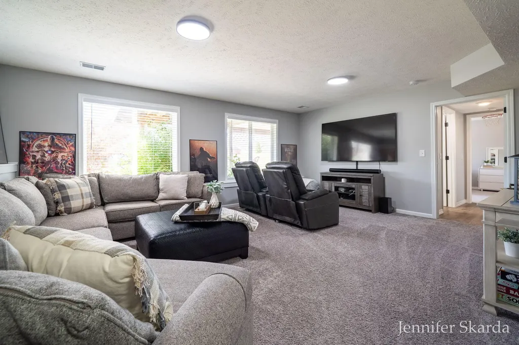 2930 E Morgan Trail NE Algoma Township MI 49341
