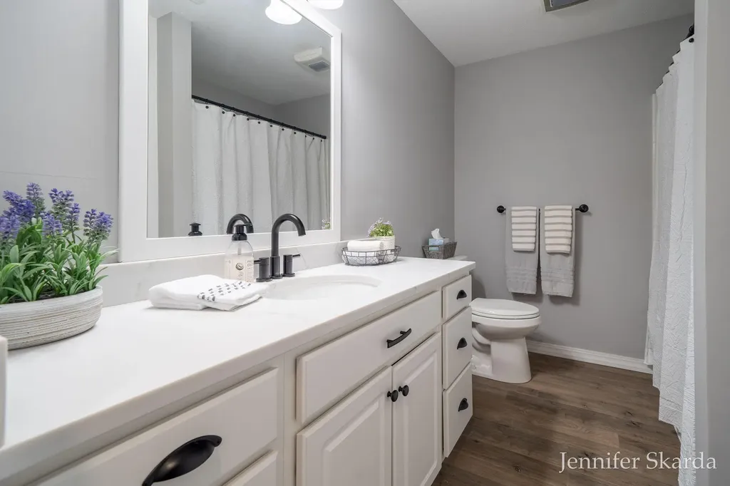 2930 E Morgan Trail NE Algoma Township MI 49341