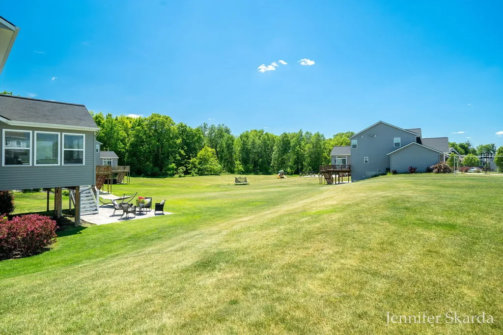 2930 E Morgan Trail NE Algoma Township MI 49341