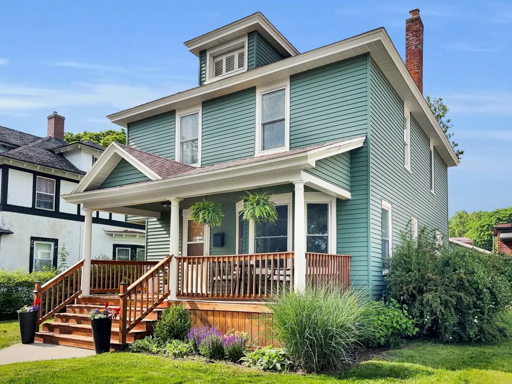 1211 Sigsbee Street SE Grand Rapids City MI 49506