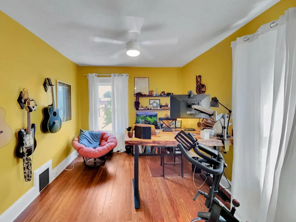 1211 Sigsbee Street SE Grand Rapids City MI 49506