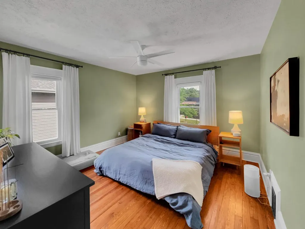 1211 Sigsbee Street SE Grand Rapids City MI 49506