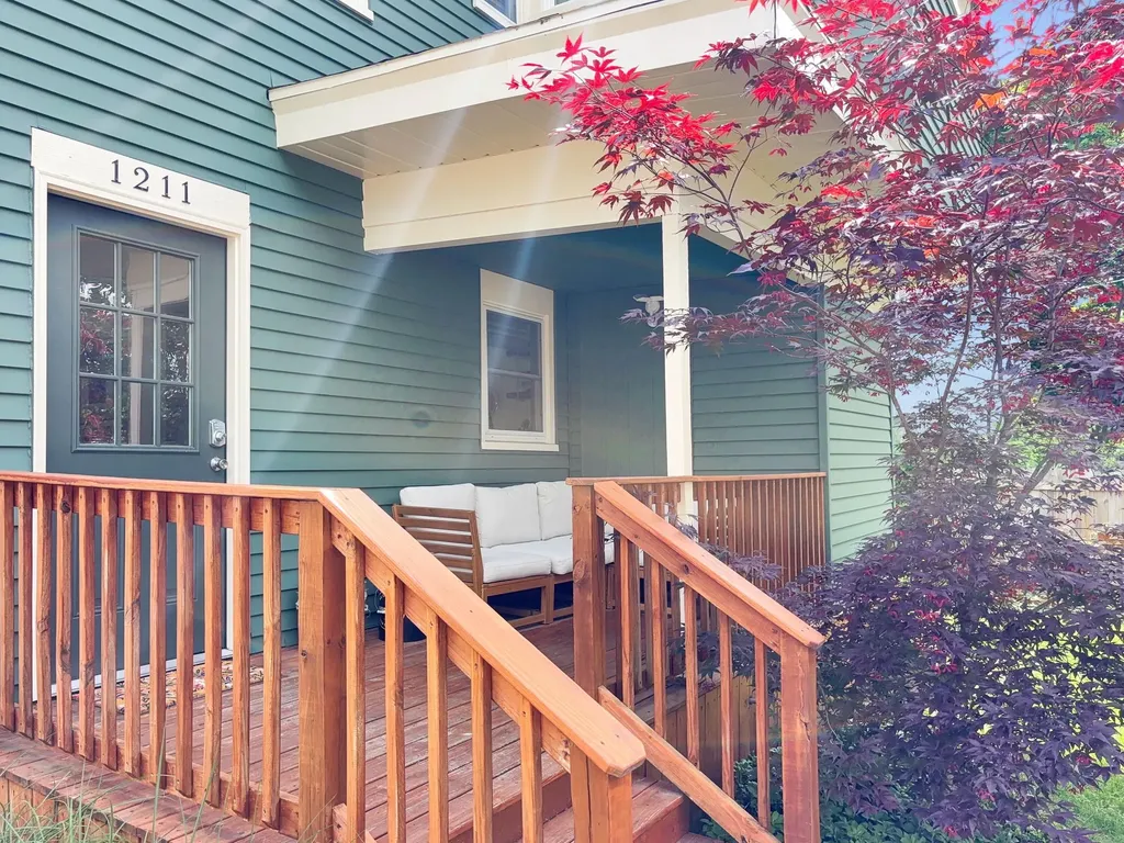 1211 Sigsbee Street SE Grand Rapids City MI 49506