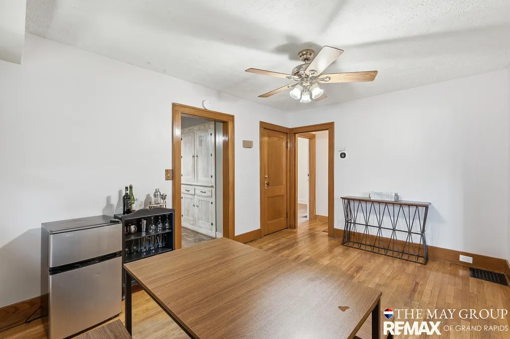 1741 Godwin Avenue SE Grand Rapids City MI 49507