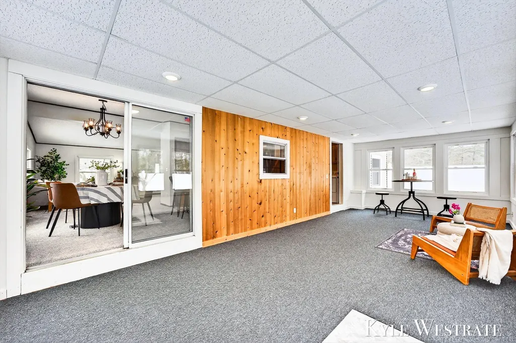 14128 Luckett Lane Grand Haven Charter Township MI 49417