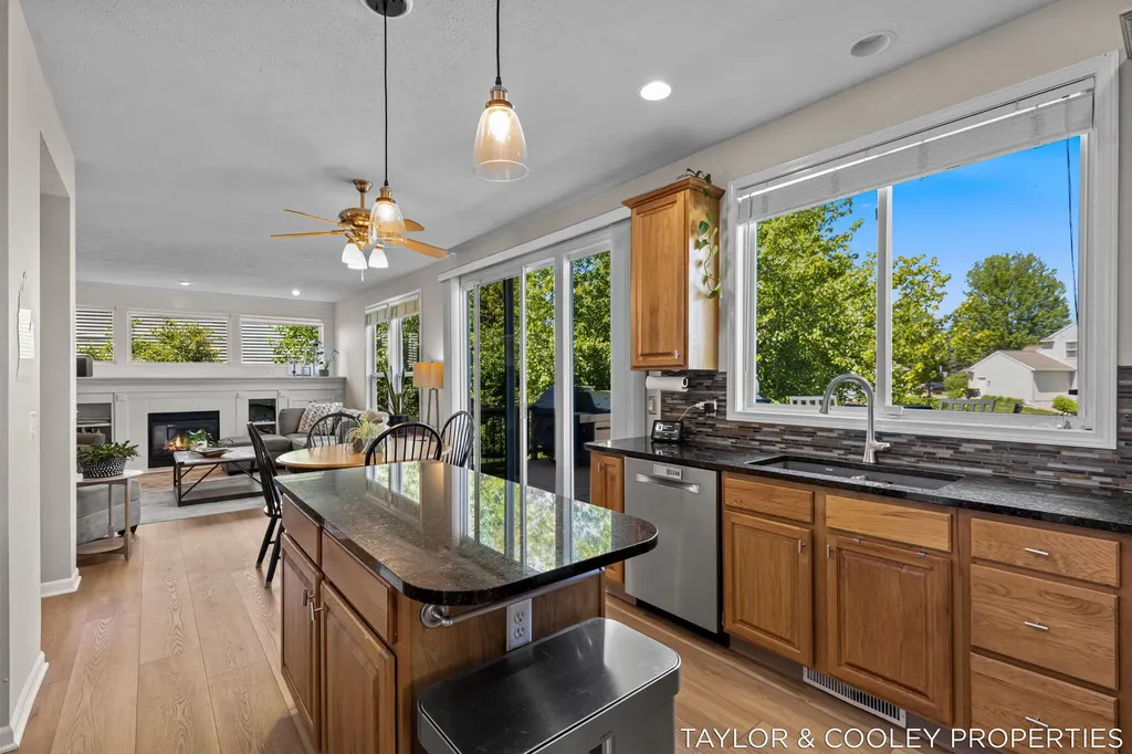 5616 Highbury Drive SE Ada Township MI 49301