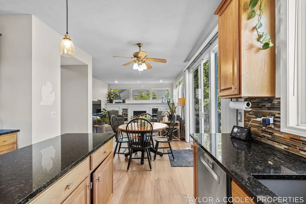 5616 Highbury Drive SE Ada Township MI 49301