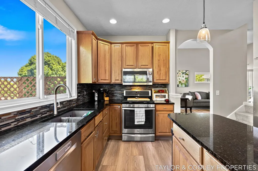 5616 Highbury Drive SE Ada Township MI 49301