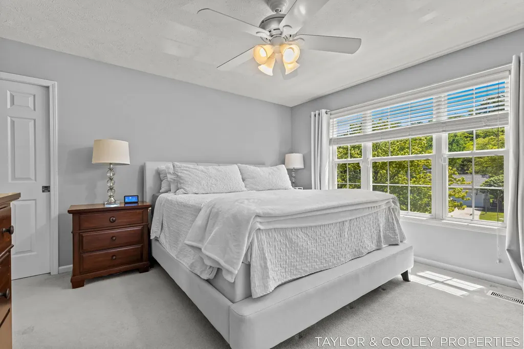 5616 Highbury Drive SE Ada Township MI 49301