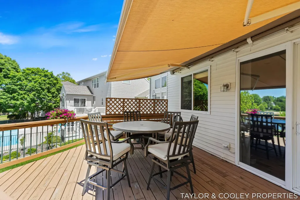 5616 Highbury Drive SE Ada Township MI 49301