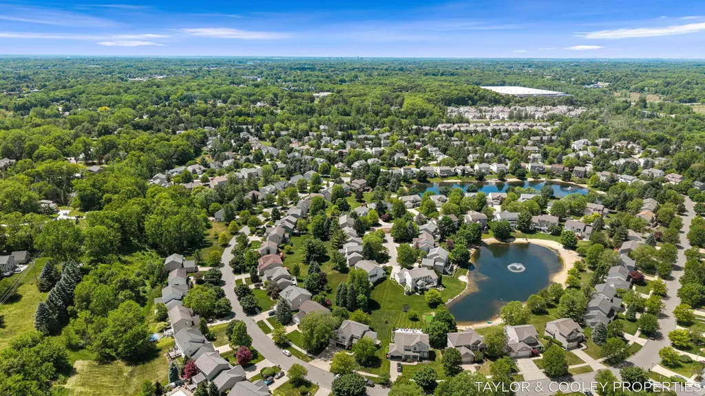 5616 Highbury Drive SE Ada Township MI 49301