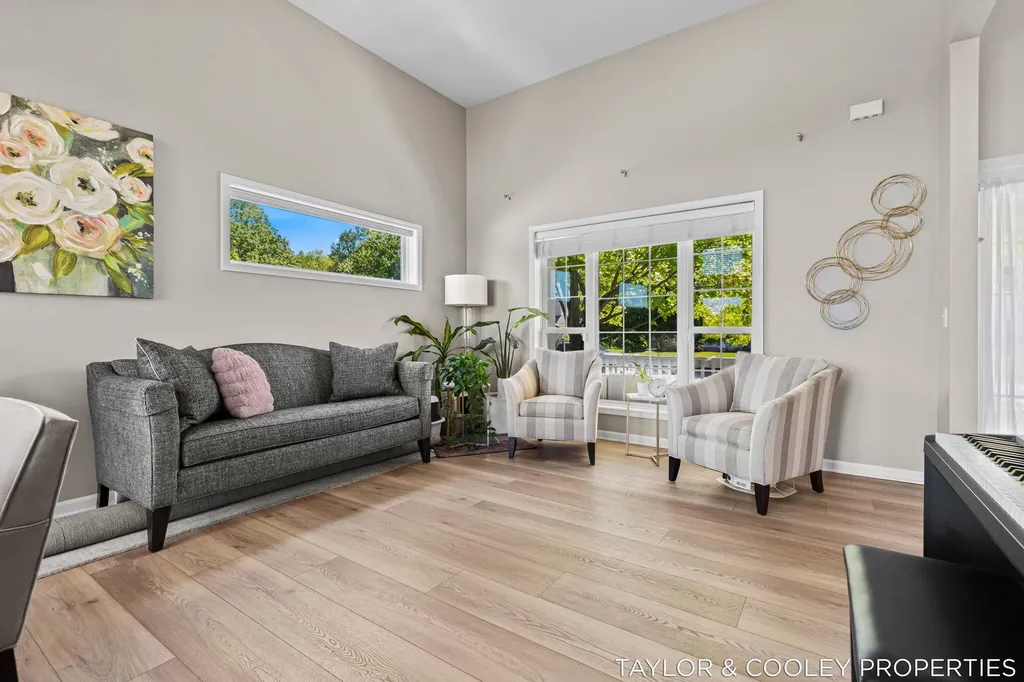 5616 Highbury Drive SE Ada Township MI 49301
