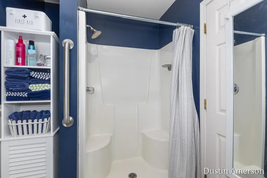 4212 Peak Lane NE Plainfield Charter Township MI 49525