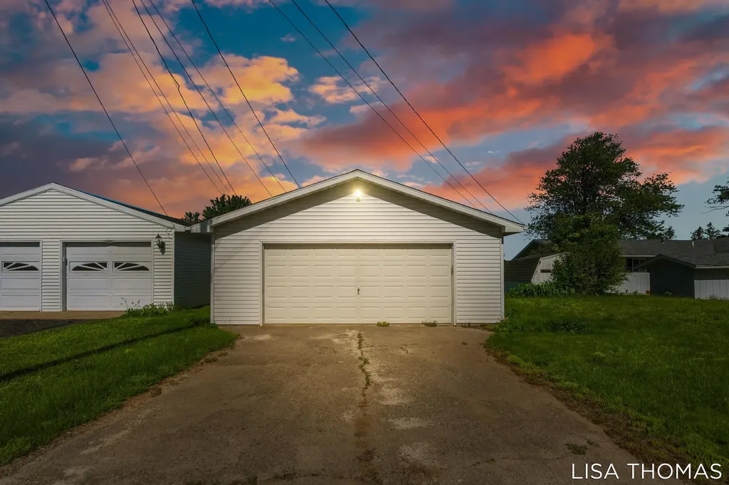 120 Rasmussen Drive Unknown City MI 49347