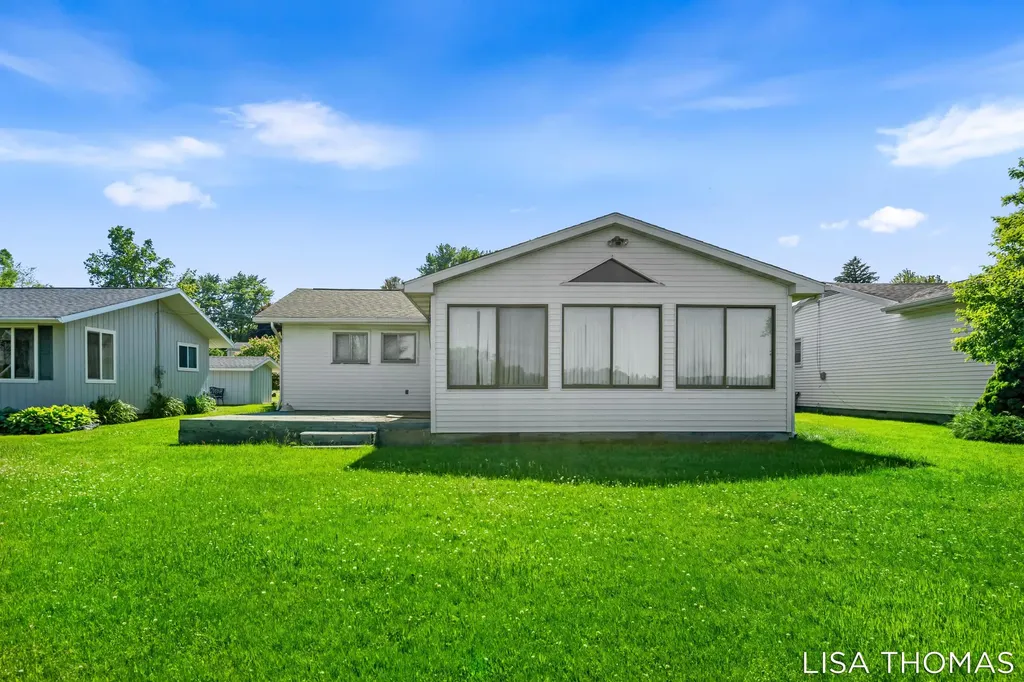 120 Rasmussen Drive Unknown City MI 49347