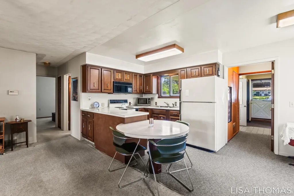 120 Rasmussen Drive Unknown City MI 49347
