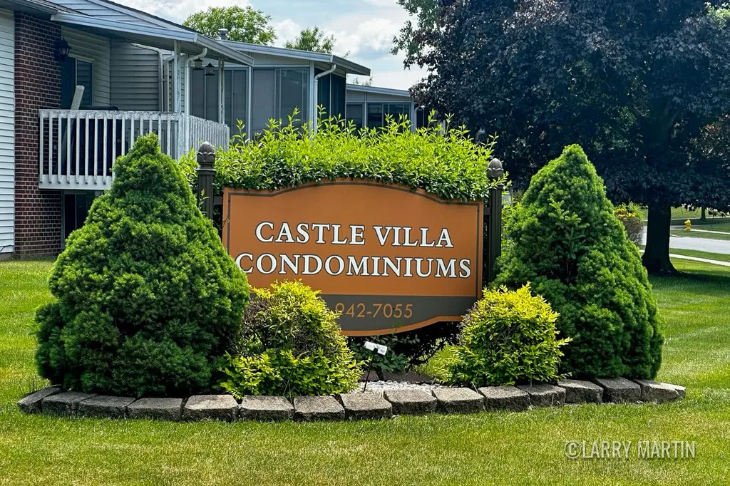 3288 Cambridge Street SE Kentwood City MI 49512