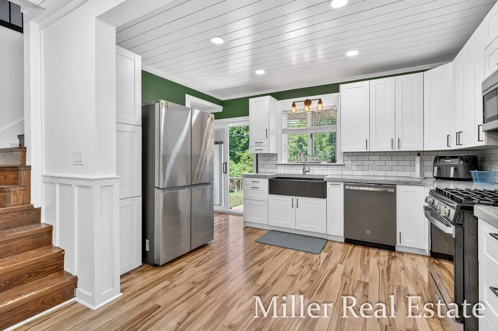 1294 Hammond Road Rutland Charter Township MI 49058
