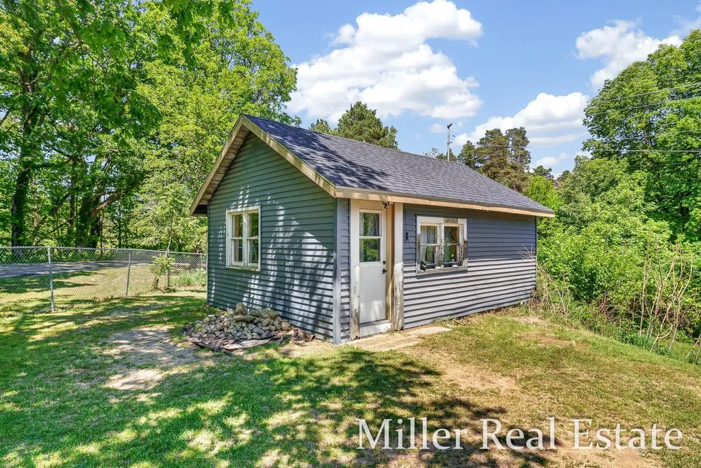 1294 Hammond Road Rutland Charter Township MI 49058