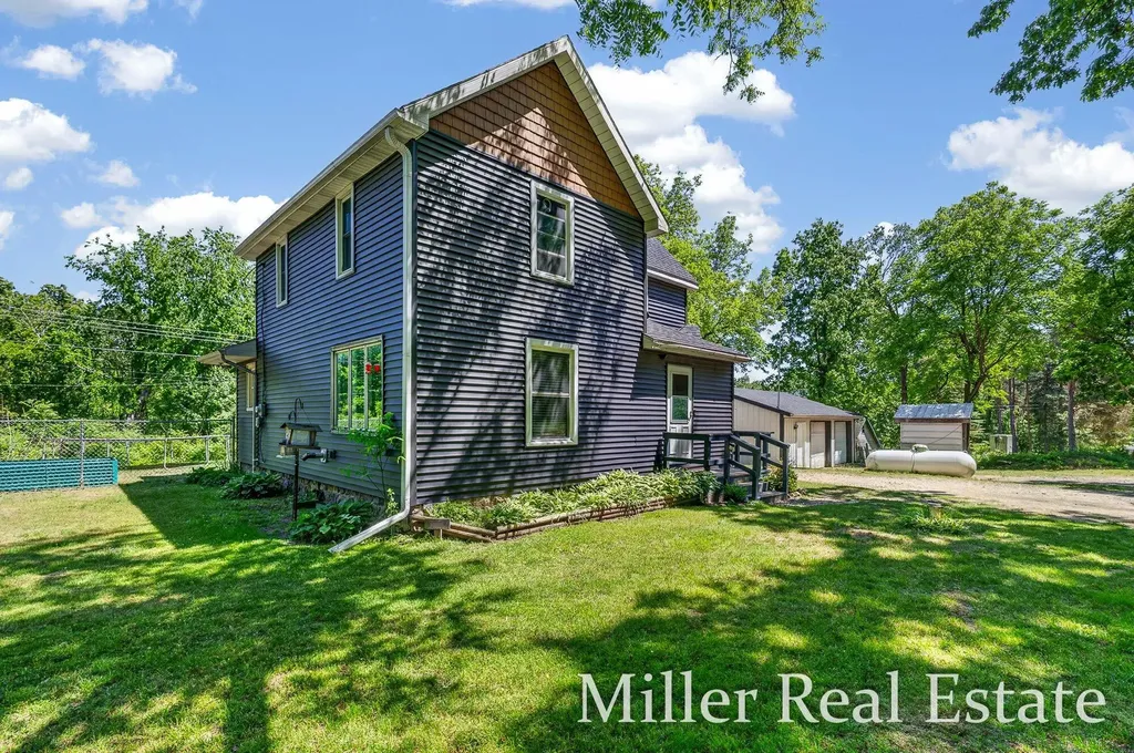 1294 Hammond Road Rutland Charter Township MI 49058