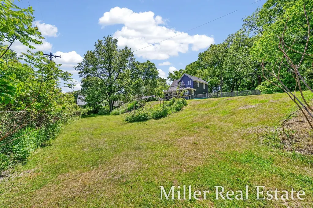 1294 Hammond Road Rutland Charter Township MI 49058