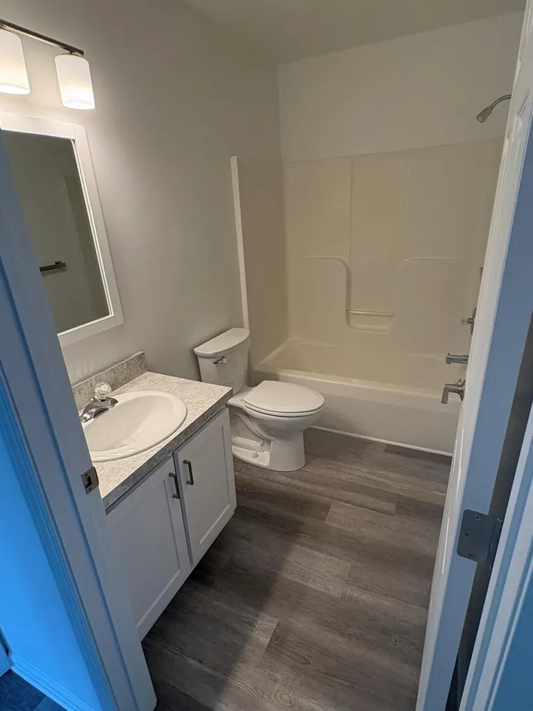 194 Hunters Lane NE Rockford City MI 49341