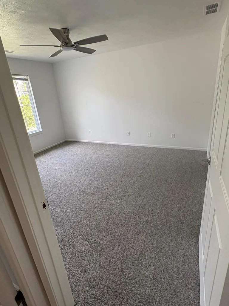 194 Hunters Lane NE Rockford City MI 49341