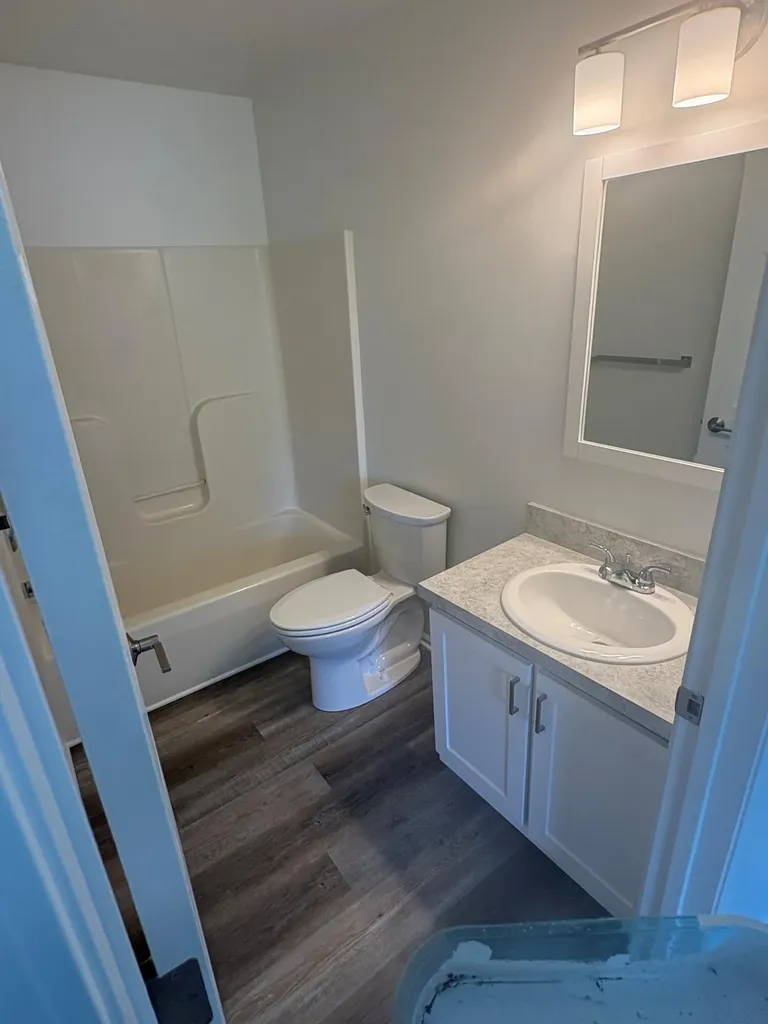 194 Hunters Lane NE Rockford City MI 49341