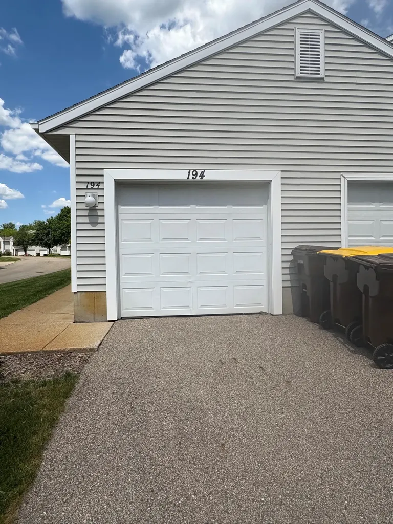 194 Hunters Lane NE Rockford City MI 49341