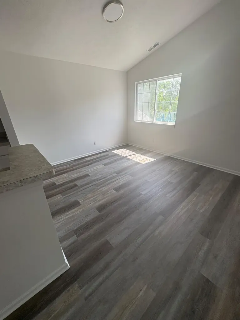 194 Hunters Lane NE Rockford City MI 49341