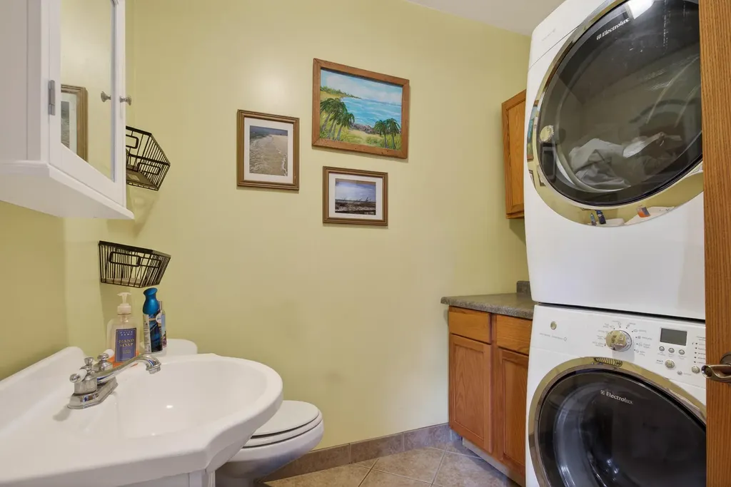 516 W Grand Street Hastings City MI 49058