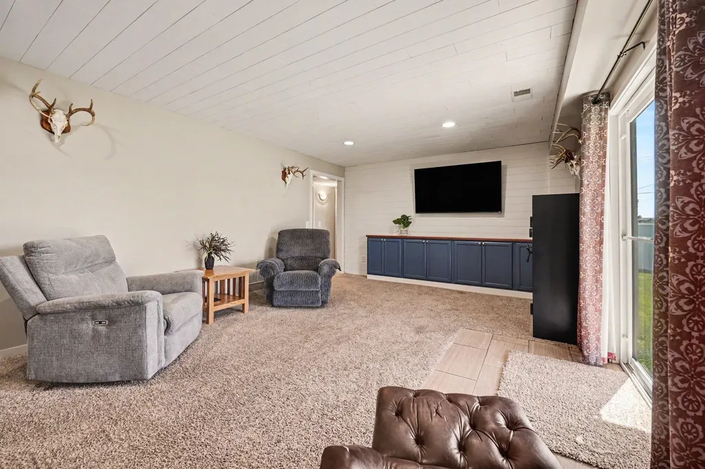 10560 Rockfield Road Allendale Charter Township MI 49401