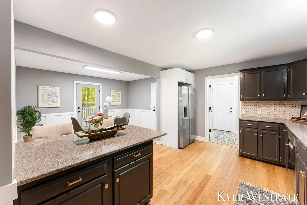 2525 Biggs Avenue NE Vergennes Township MI 49331
