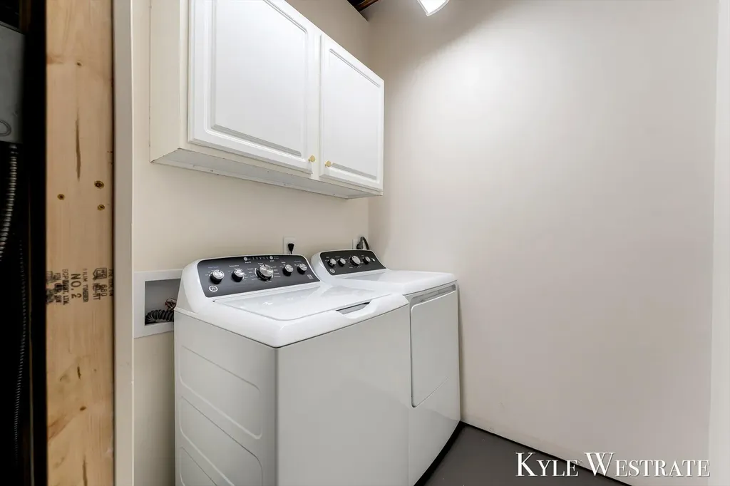 2525 Biggs Avenue NE Vergennes Township MI 49331