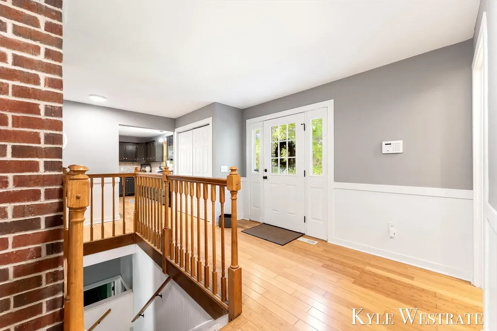 2525 Biggs Avenue NE Vergennes Township MI 49331